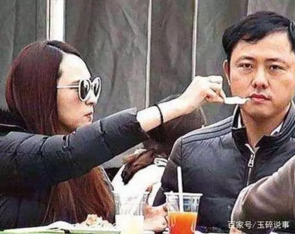 自曝女兒有私人度假村,幫老公巡視工地,吳佩慈豪門之路穩了?