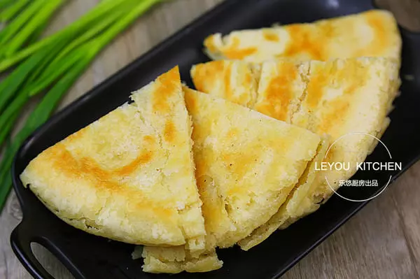 發麵不成功?做出來的饅頭乾硬難吃!那是你「酵母粉」用錯了!教你一招,很快就發好!(附贈10種發麵主食做法)