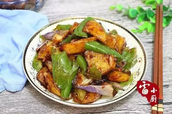 這三樣蔬菜放在一起這麼做,比肉都好吃!而且很下飯,怪不得這麼有名!