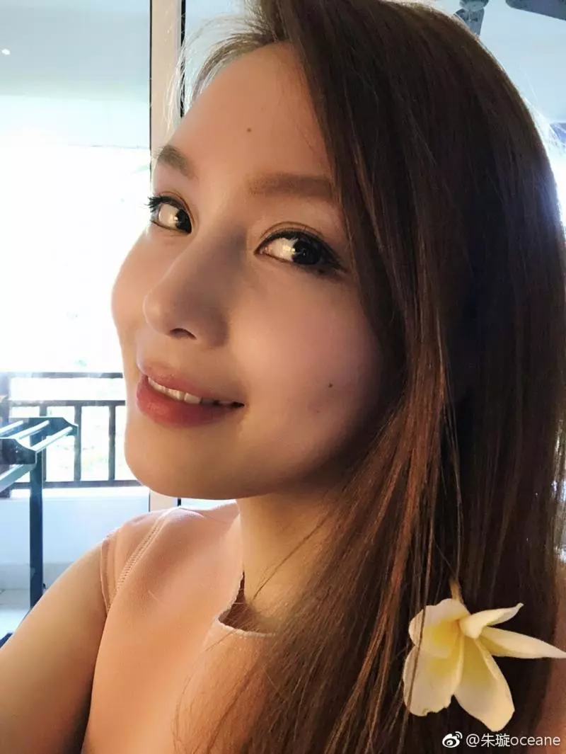在TVB演人妖演出位的「朱璇」"失蹤" 3年, 現在竟然變得那麼漂亮了! 網民: 離巢真是可惜!