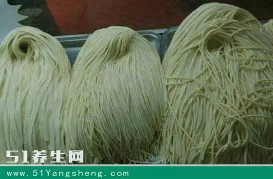 太震驚了!去菜市場,這6種菜千萬別買!