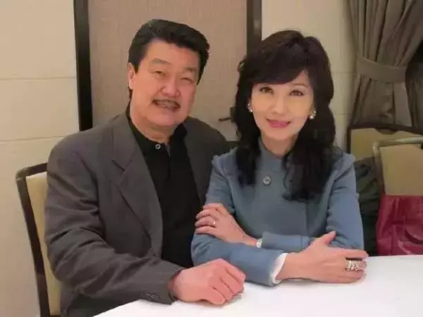「帶娃改嫁」的7位女星,趙雅芝被寵成公主,她三婚還帶著3個孩子