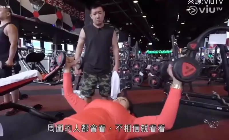 杜汶澤健身女教練,壓迫感山大!口音竟然在台北…網暴動:跪求傳送門