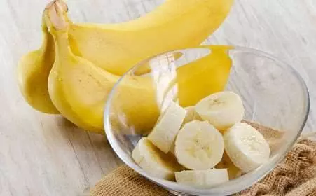 一根香蕉究竟有多厲害?潤腸通便、恢復體力,但有兩種香蕉不要吃