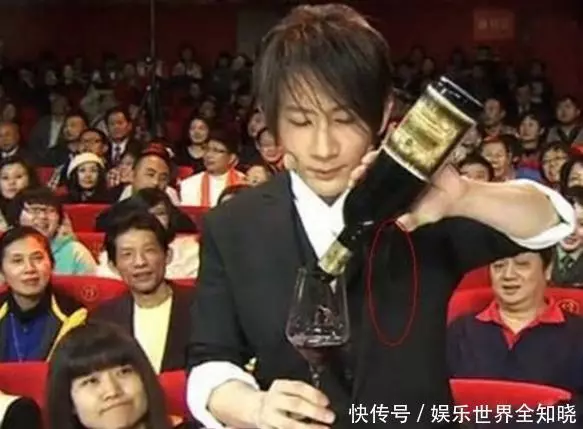 歷屆春晚魔術表演最嚴重的三次失誤,兩次失誤的他現遭央視封殺!