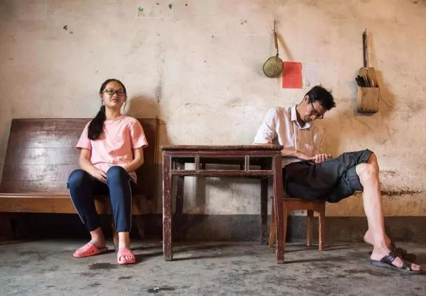我賣掉娘家陪嫁婚房救婆婆,婆婆臨終前讓老公凈身出戶,傻了