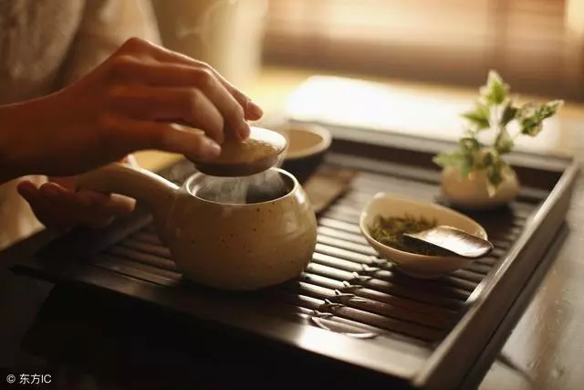 隔夜茶還可以美容養顏?聽聽隔夜茶的6個妙用