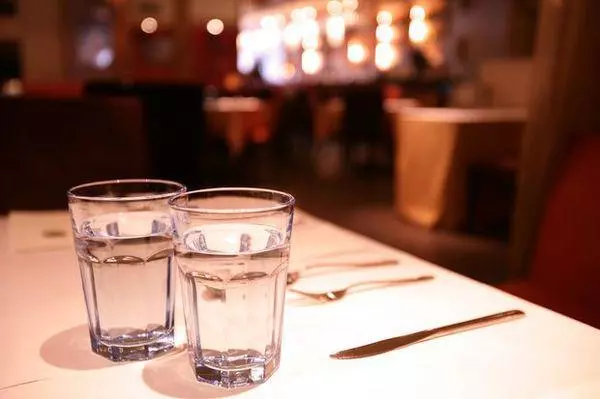 酒店客房的這幾個「小秘密」你知道嗎?出外旅遊時一定要注意!