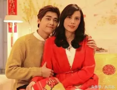 32個明星的媽媽,劉亦菲、井柏然長得不如媽媽,張柏芝媽媽不好看