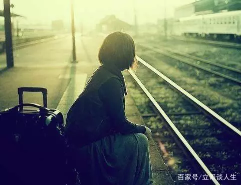 嫁一個二婚男,婆婆婚禮上的話,讓媽媽勃然大怒,不讓我舉行婚禮