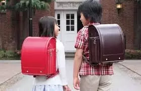 日本小學生書包「1個就要破萬」超天價! 網友分享6年用不壞「還有超強配備」難怪大家搶著買