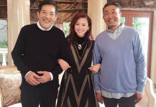 「秦漢」如今71歲了!看完他的「生活近照」,網友嘆:終於知道林青霞為何苦戀他那麼多年了!
