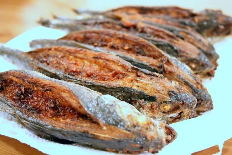 硬尾魚釀辣椒 Sambal Stuffed Ikan Cencaru 吃前擠一點酸桔,更香更好吃