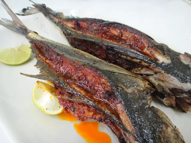 硬尾魚釀辣椒 Sambal Stuffed Ikan Cencaru 吃前擠一點酸桔,更香更好吃