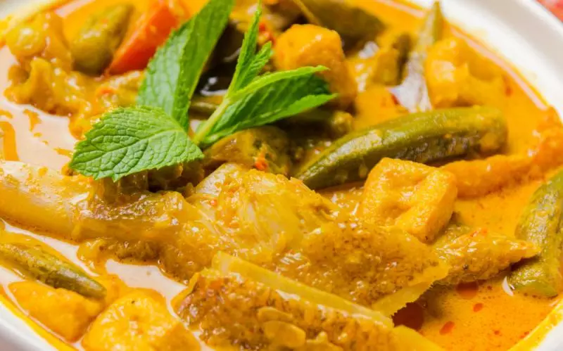 娘惹咖喱魚頭 (Fish Head Curry)