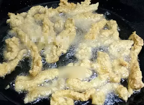 豬肉別再炒著吃了, 試試這麼做, 滿滿一鍋不夠吃!