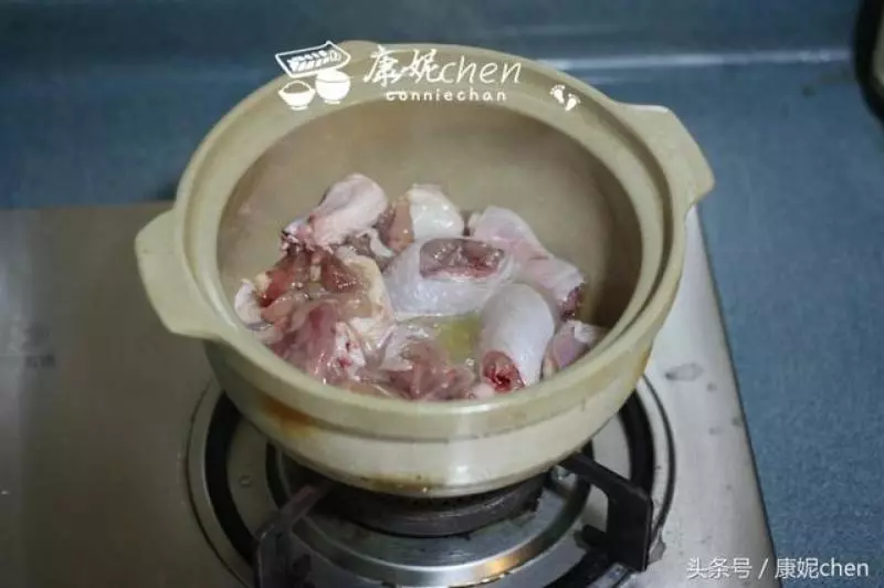 一鍋可以當湯喝,可以當菜吃,味道鮮美,好吃得湯汁不剩一滴