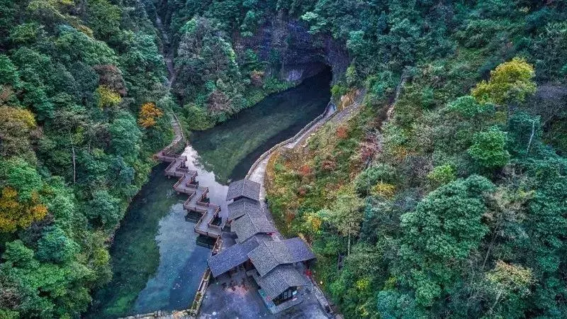 貴州又一個令人驚嘆的世界級風景!被隱藏了七億年,至今仍驚艷不已!