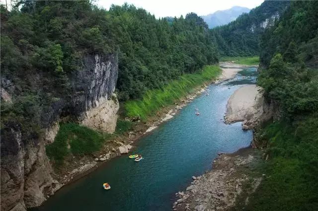貴州又一個令人驚嘆的世界級風景!被隱藏了七億年,至今仍驚艷不已!