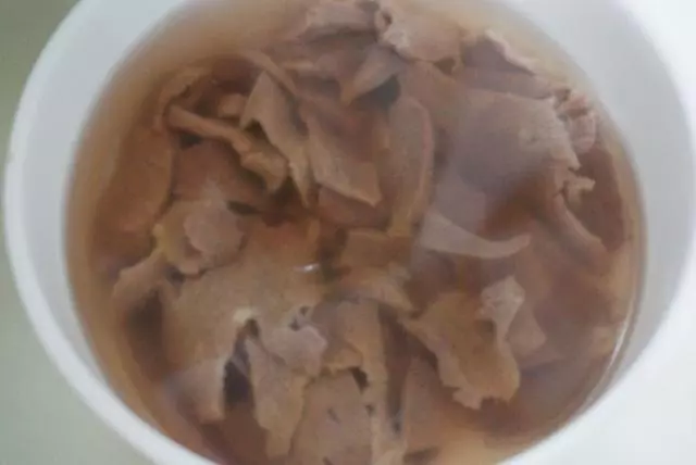 豬肝不腥又不硬的煮法 , 吃了養肝明目又補血!