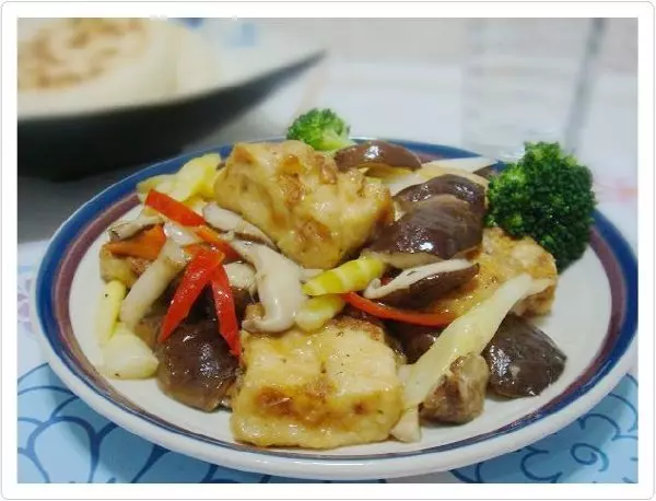 美味素食 Part 1 !請先備好餐巾紙接口水~~