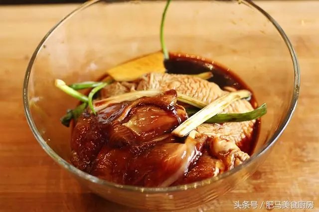 鼓油雞怎麼做?快手20分鐘,全家都愛的鼓油雞端上桌,咸鮮適中回味有點甜