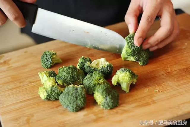 鼓油雞怎麼做?快手20分鐘,全家都愛的鼓油雞端上桌,咸鮮適中回味有點甜