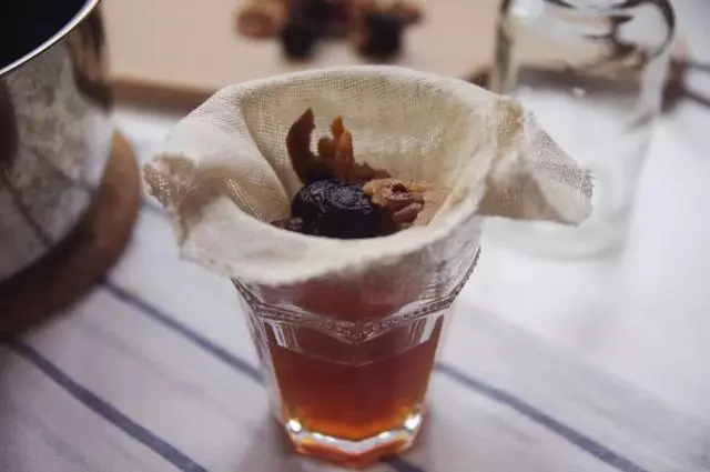 最好喝的酸梅湯,其實都藏在中藥鋪子裡,古法熬制出正宗宮廷范!