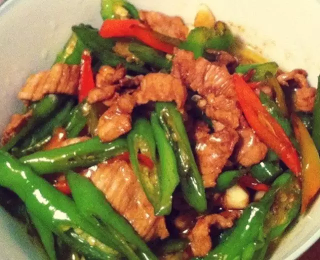 辣椒炒肉最好吃的15種做法,配上白米飯,不下兩碗你來找我!