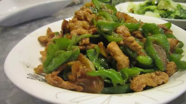 辣椒炒肉最好吃的15種做法,配上白米飯,不下兩碗你來找我!