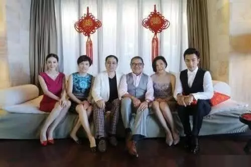 看完baby婆婆,再看看楊冪婆婆,差距不是一般大