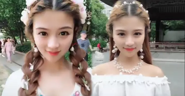 簡單的編髮造型,配上髮帶就能為你的整體造型加分喔!