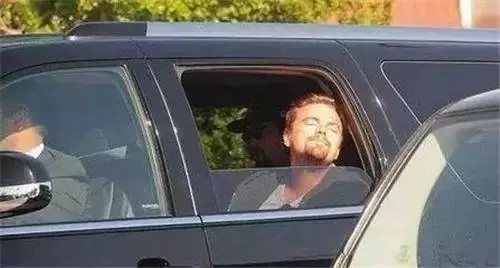 為什麼很多老司機上路時,從來都是開一個車窗?