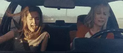 為什麼很多老司機上路時,從來都是開一個車窗?