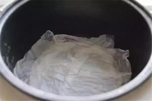 原來我們蒸蛋的時候少放了「這樣東西」,難怪餐廳賣的蒸蛋又香又滑又好吃!