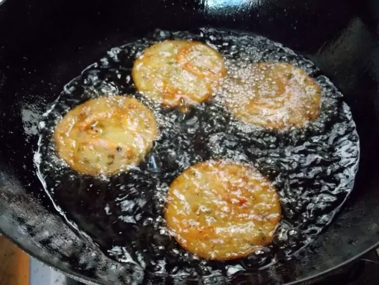 簡易炸蝦餅,非常酥脆的秘方!