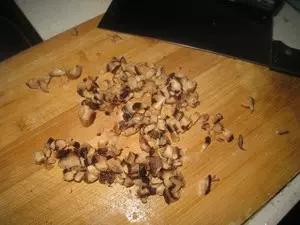 香菇蒸肉餅很喜歡用湯和肉拌飯吃,哈哈,真的很香很甘很好吃,都不用吃菜了!