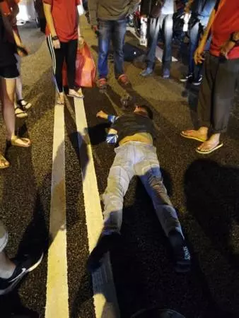 羅厘反方向行駛 撞摩哆群 兀蘭恐怖死亡車禍