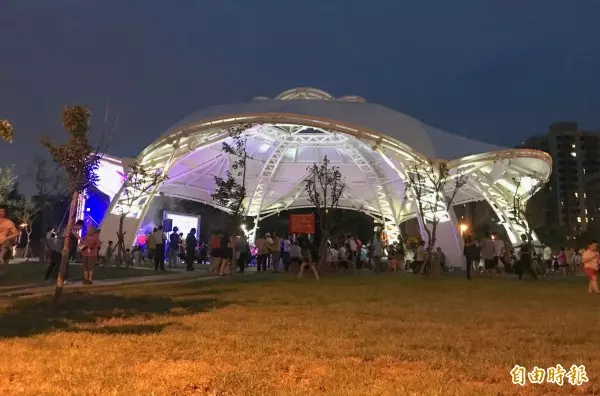 台灣橫山書法藝術公園啟用 水景亮眼