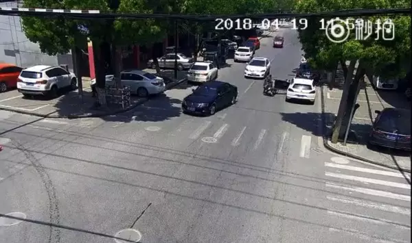 內輪差釀禍 單車婦遭混凝土車輾斃