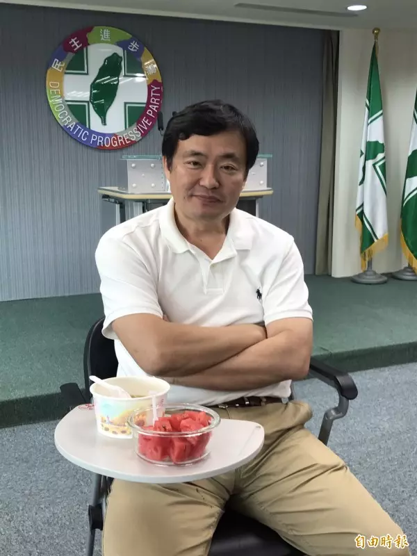 文大宿舍影響民調才出面? 侯友宜澄清無關