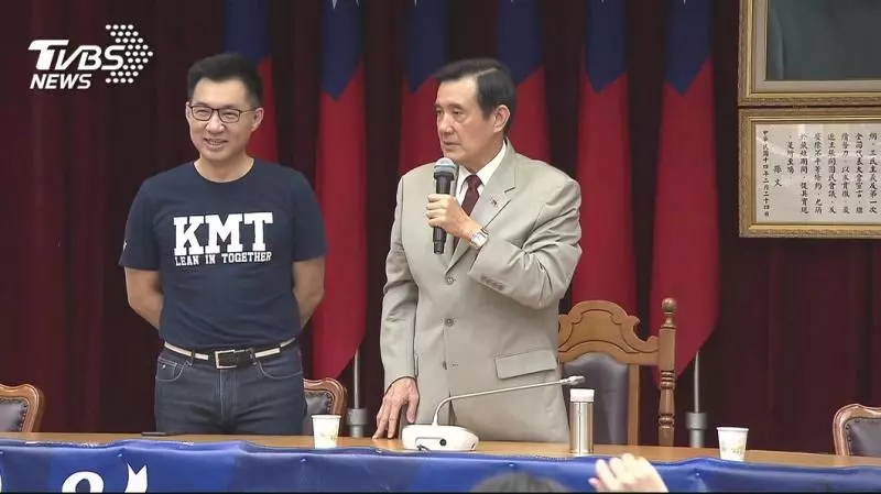 學生拱再選總統! 馬英九:要我學馬哈迪?