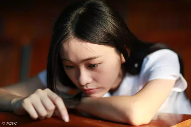 老公的口頭禪：老婆可以再娶，媽只有一個！我拿出離婚協議他懵了