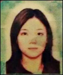 疑心臟病猝發 美少婦倒斃廣場走廊