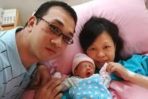 那個說上輩子燒了好香才會遇到這樣的人的彭佳慧離婚了?揭秘離婚內幕!