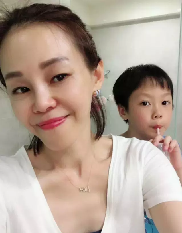 那個說上輩子燒了好香才會遇到這樣的人的彭佳慧離婚了?揭秘離婚內幕!