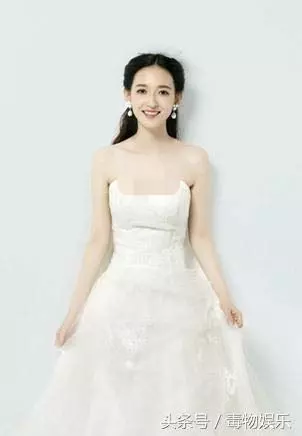 娛樂圈裡的11位「混血」女星,最美不是baby而是她!