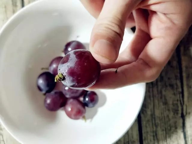 家長們要學啦!這才是洗葡萄的正確方法,簡單4步,連皮都可以吃