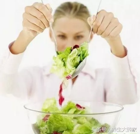 排便有2個「最佳時間點」,便秘的人,這「5件事」越早知道越好