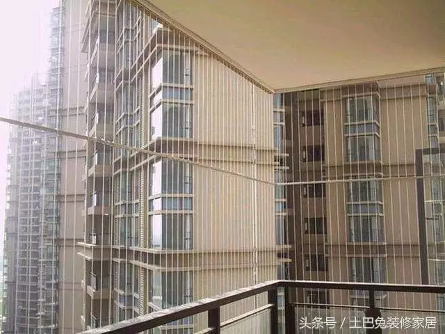陽台還在裝防盜網你就out了?現在都流行裝這種,好看又安全!